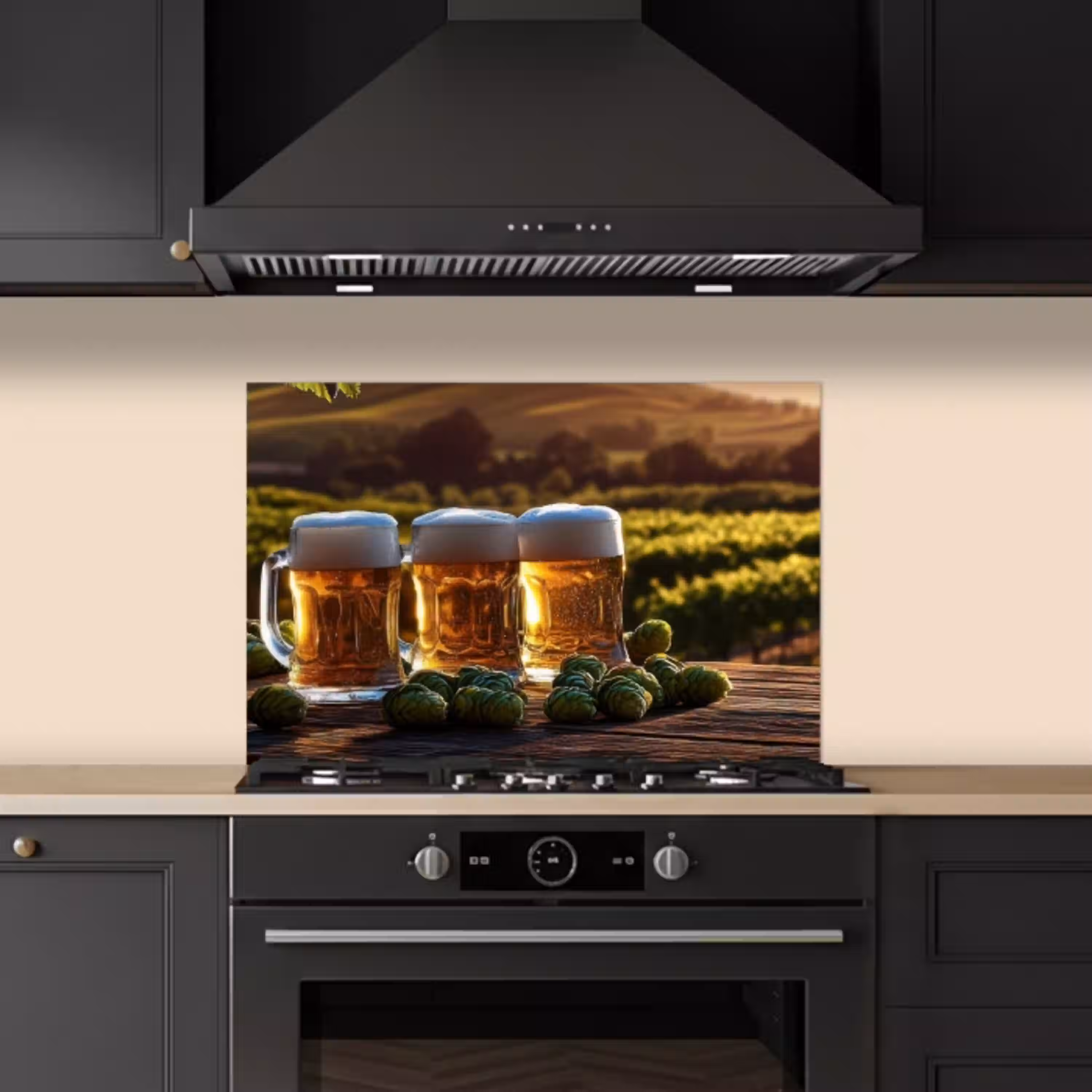 Bier - Hop - Landschap keuken achterwand spatscherm klein -sfeer1