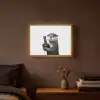 Wijnfles - Otter - Zwart Light Box met batterij (Wandlamp) middel -sfeer4