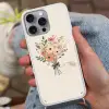 Bloemen - Quote - Beige - Lint Hoesje iPhone 16 Pro Max met koord klein -sfeer3