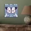 Vlinder - Bloemtakken - Lichtblauw aluminium wit klein -sfeer2