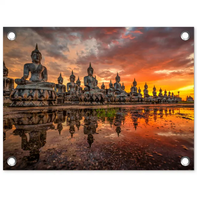 Rij van Boeddha-beelden bij zonsondergang tuinposter los doek klein -3d