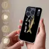 Vis - Zwart - Goud - Tekst Telefoonhoesje iPhone 17 Pro klein -sfeer3_NL