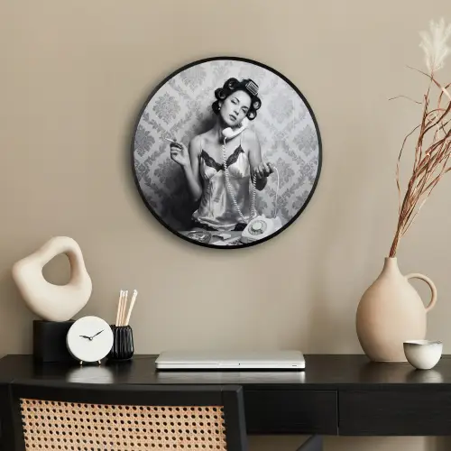 Chic - Vrouw - Zwart - Wit Fotolijst rond zonder passe partout klein -sfeer1