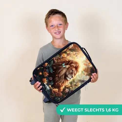 Leeuw met vlinders in bloemrijke jungle Kinderkoffer - Zwart klein -sfeer4_NL