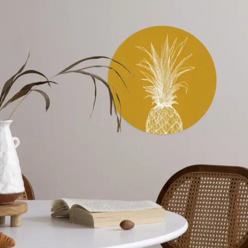 Lijnillustratie - Ananas - Bladkroon - Okergeel Wandcirkel behangsticker klein -sfeer3