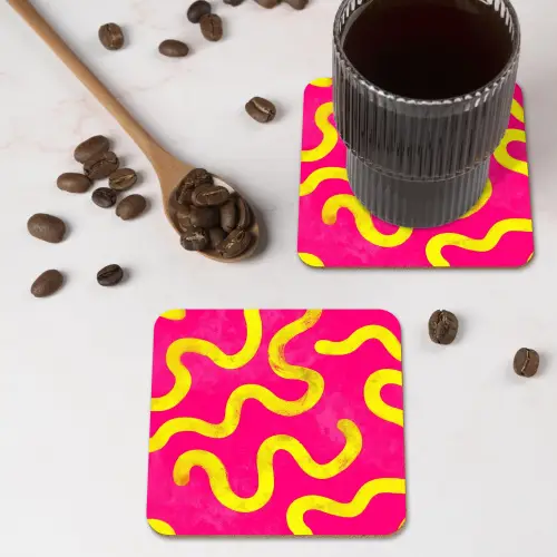 Lijn - Geel - Abstract onderzetter kurk middel -sfeer2