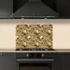 Druppels - Organisch - Goud keuken achterwand spatscherm klein 900 -sfeer1