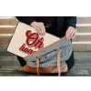Oh honey - Rood - Schaduw laptophoes neopreen klein -tas
