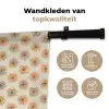Madelief - Patroon - Oranje Wandkleed katoen klein 269 -sfeer2