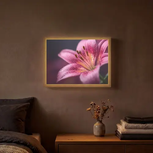 Roze - lelie - Dauwdruppels Light Box met batterij (Wandlamp) middel -sfeer4