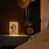 Vrouw - Bloemen - Aesthetic - Oranje Light Box met kabel (Tafellamp) klein -sfeer1