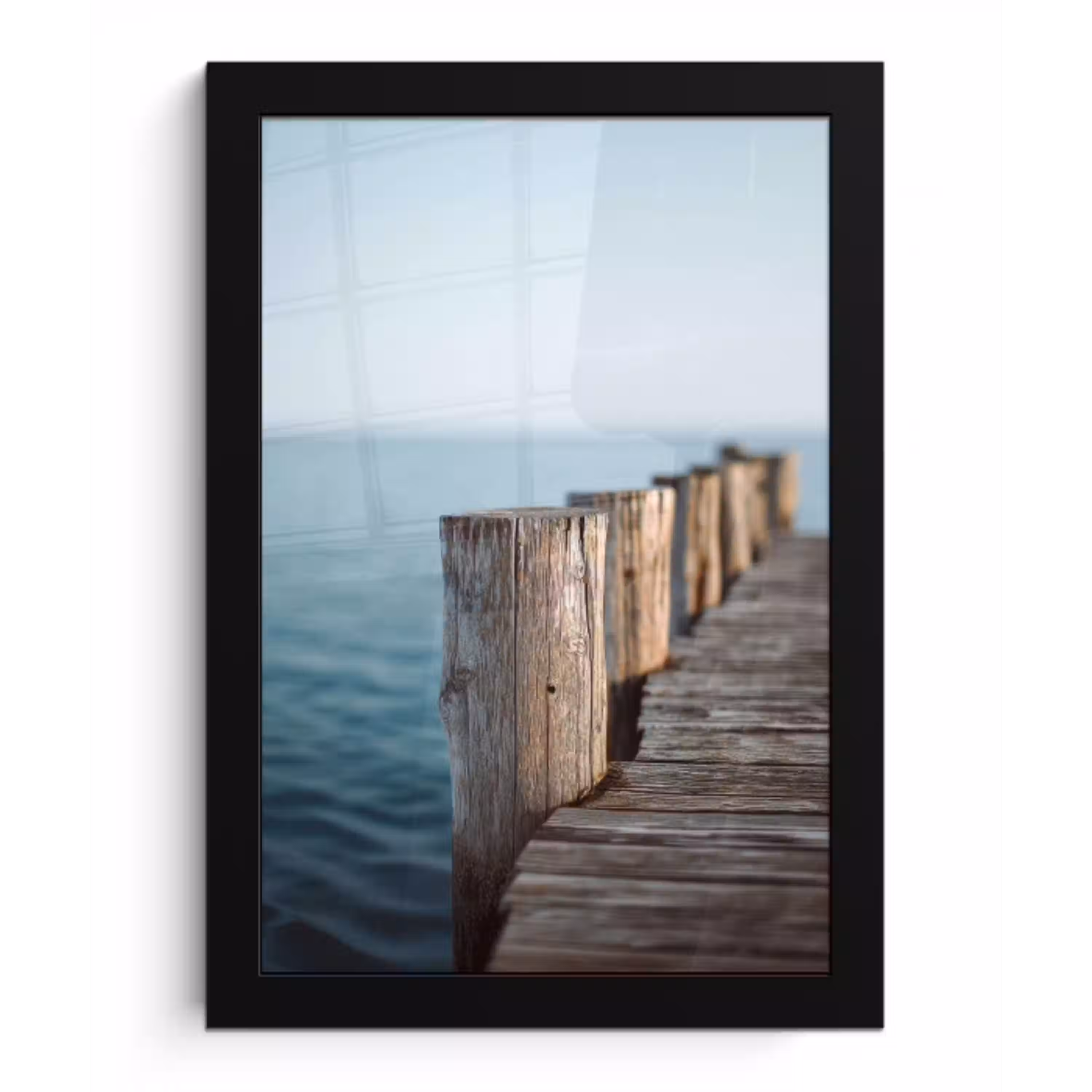 Houten steiger - Helderblauwe lucht fotolijst zwart zonder passe partout klein -3d