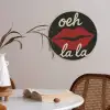 Lip - Rood - Quote Akoestische PET Vilt - Rond klein -sfeer3