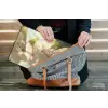 Bloesems - Wit - Zonnestralen -  Bloemblaadjes laptophoes neopreen klein -tas