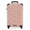 Girraffenpatroon op lichtroze NBS - Handbagage koffer - Volwassenen Unisex middel -productfoto_recht