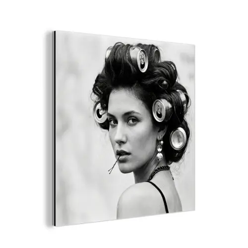 Edgy - Vrouw - Zwart - Wit aluminium wit klein -3d