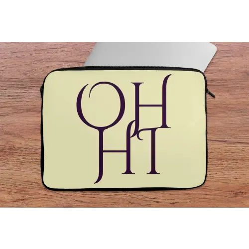 Oh hi - Geel - Monogram laptophoes neopreen klein -tafel