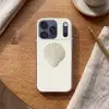 Schelp - Minimalistisch - Wit Telefoonhoesje iPhone 17 Pro klein -sfeer1