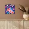 Bloemen - Blauw - Roze aluminium wit klein -sfeer4