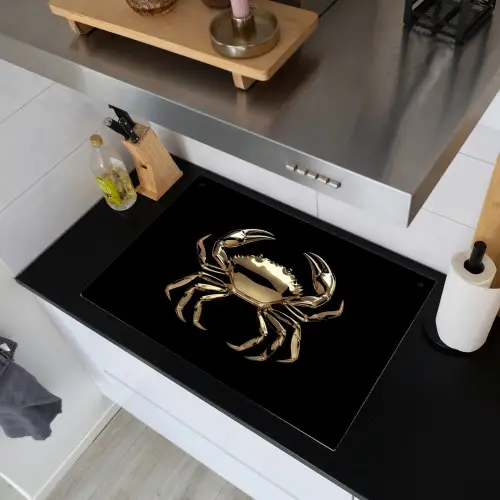 Goud - Krab - Dieren - Zwart Inductie beschemer met haakjes klein -sfeer1