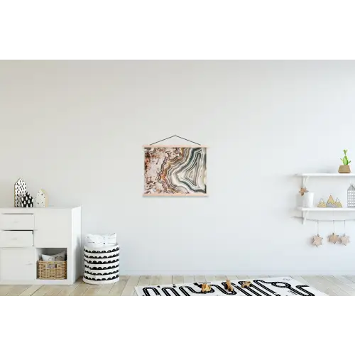 Binnenkant van een geode uit de natuur met groene en oranje kleuren textielposter latten blank klein -kinderkamer