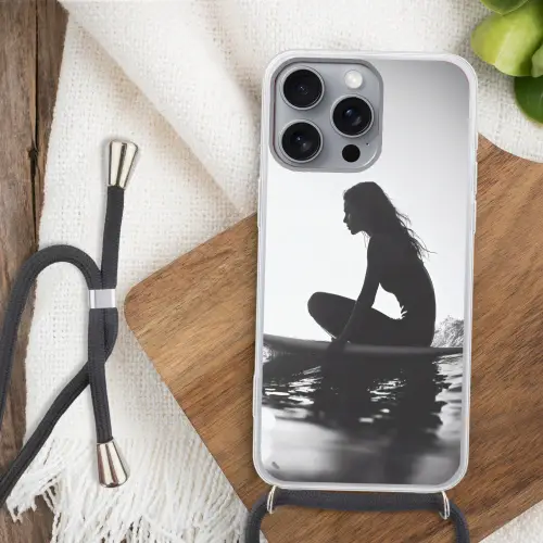 Silhouet - Vrouw - Surfplank - Water Hoesje iPhone 16 Pro Max met koord klein -sfeer4