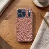 Luipaard - Patroon - Roze Telefoonhoesje iPhone 17 Pro klein 878 -sfeer1