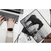 Paard - Auto - Zwart - Wit laptophoes neopreen klein -bureau