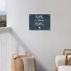 Quotes - Home is where mom is - Spreuken - Moeder tuinposter los doek klein -sfeer8