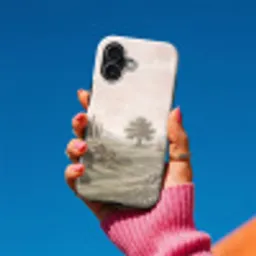 Heuvellandschap - Bomen - Natuur - Groen Toughcase MagSafe Apple iPhone 17 klein -Sfeer1V