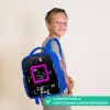 Felroze vierkant met verlichte achtergrond Kinderrugzak - Blauw middel -sfeer3_NL
