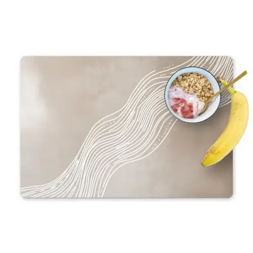 Golvende lijnen - Vloeiend - Zandkleurig Placemat vinyl groot -zzzproduct_Kitchenyeah-website