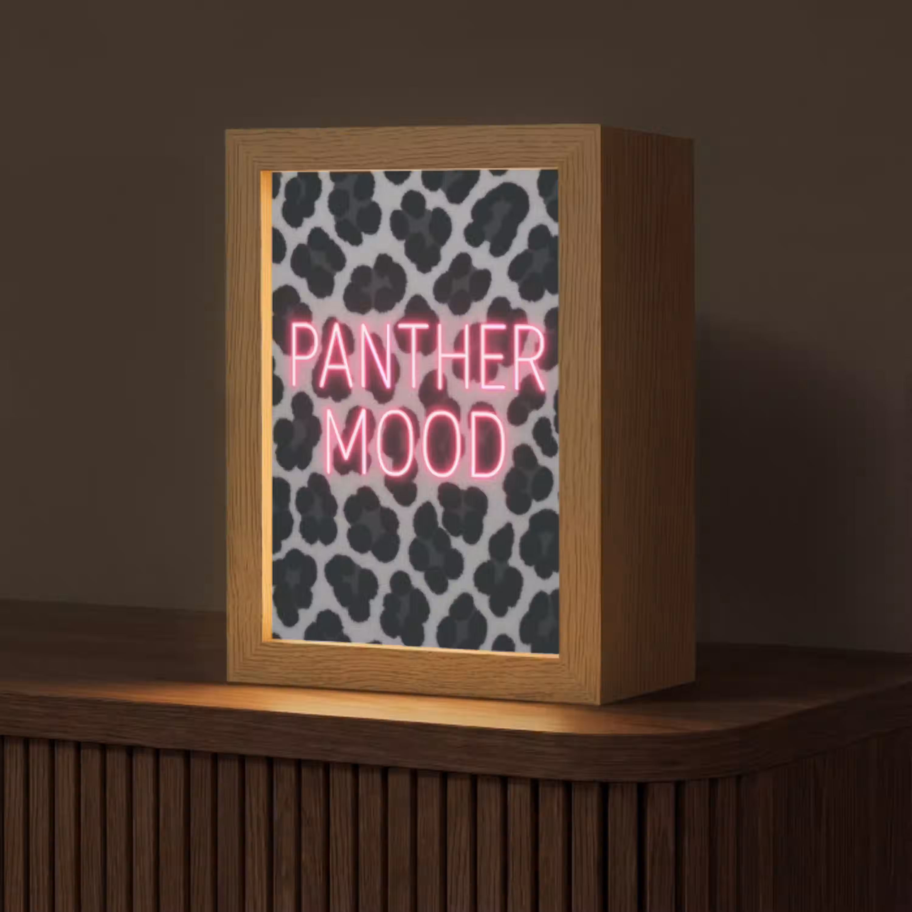 Panterprint - Zwart - Neonletters - Roze Light Box met kabel (Tafellamp) klein -z3d_website