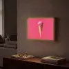 Schepijs - Roze - Hoorntje Light Box met batterij (Wandlamp) middel -sfeer1