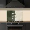 Japandi - Vogel - Groen keuken achterwand spatscherm klein -sfeer1