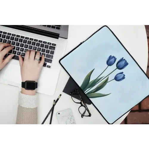Tulpen - Blauw - Bladeren laptophoes neopreen klein -bureau
