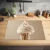 IJs - Softijs - Romig - Hoorntje - Beige Inductie beschermer vinyl 3mm klein -sfeer5