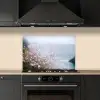Klif - Bloemen - Zee - Roze keuken achterwand spatscherm klein -sfeer1