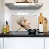 Bloem - Beige - Crème Inductie beschemer met haakjes klein -sfeer2