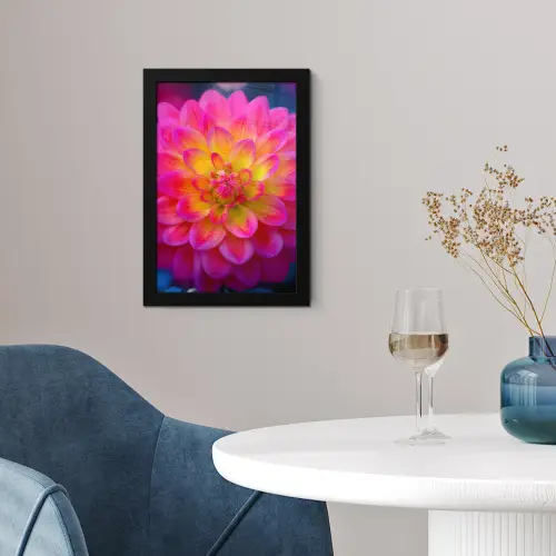 Roze - Dahlia - Kleurrijk fotolijst zwart zonder passe partout klein -sfeer4