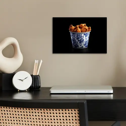 Kip - Bucket - Delfts blauw - Lekker poster papier klein -sfeer1