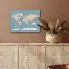 Wereldkaart - Oceaan - Realistisch - Blauw PET vilt klein -sfeer4