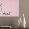 Fuck what they think - Roze - Minimalistisch PET vilt klein -sfeer6_closeup