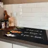 Ik gooi dingen in de pan en duim - Keuken - Quotes - Spreuken - Humor Inductie beschermer vinyl 3mm klein -sfeer3