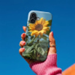 Zonnebloemen - Helderblauwer lucht - Gras Toughcase MagSafe Apple iPhone 17 klein -Sfeer1V