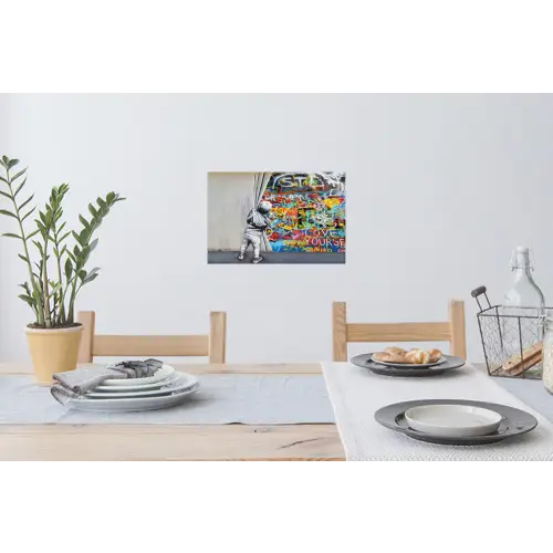Graffiti - Illusie - Jongen - Street art Muursticker klein -eettafel