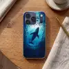Walvis - Vissen - Donkerblauw Telefoonhoesje iPhone 17 Pro klein -sfeer1