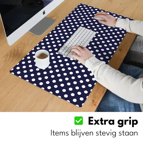 Oceaan - Stippen - Blauw - Wit Muismat XXL klein 681 -sfeer3