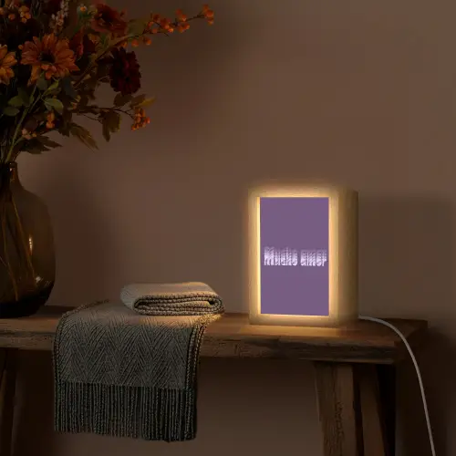 Mucho amor - Paars - Grafisch Light Box met kabel (Tafellamp) klein -sfeer4