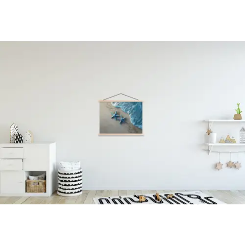 Zeesterren - Zand - Zee - Blauw textielposter latten blank klein -kinderkamer